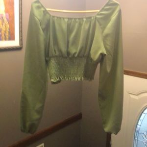 Light green crop top long sleeved
